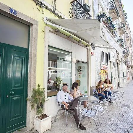 Super Central Family Apartment Lisbon