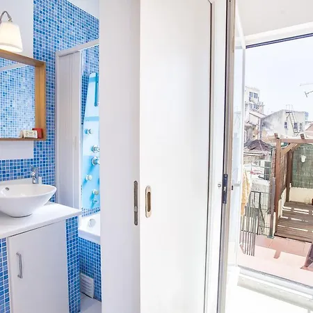 Super Central Family Apartment